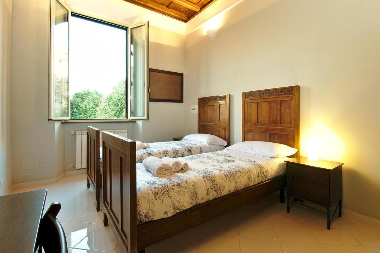 Gioberti Roma Termini Hotel Buitenkant foto